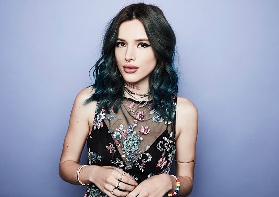 От принцессы Disney до скандальной звезды: как менялся стиль Беллы Торн