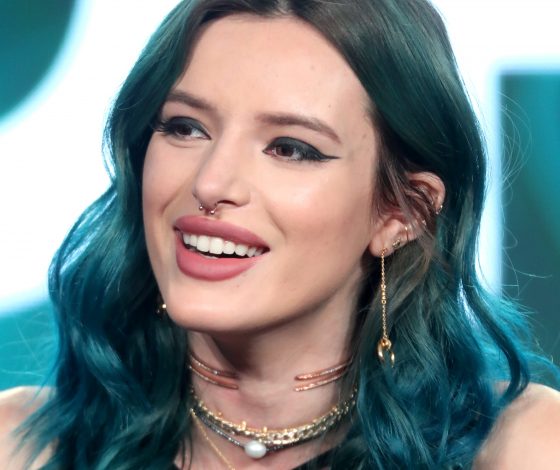 Зачем Белла Торн разделась?