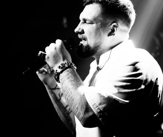 Баста предложил Децлу работать в его клубе… уборщицей