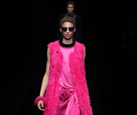 Показ Emporio Armani здесь!