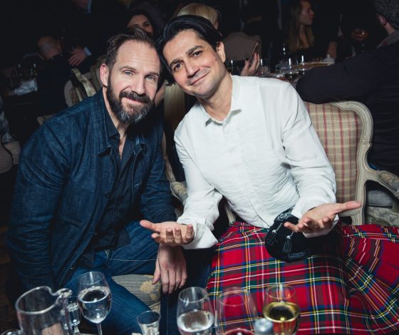 Рэйф Файнс и другие звезды на дне рождения Алексея Бокова