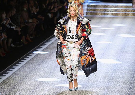 Показ Dolce & Gabbana с Надеждой Оболенцевой, Викторией Шеляговой и Илоной Столье здесь!