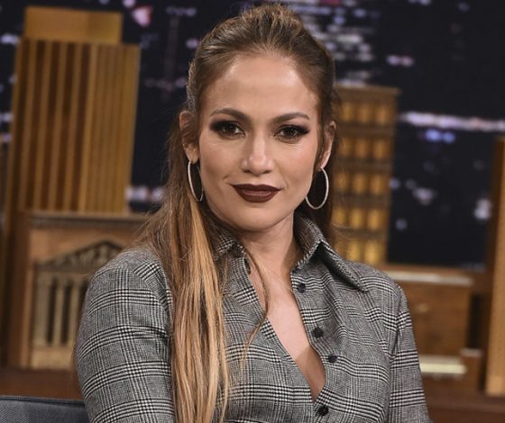 «Танец горячего ковбоя» в исполнении Дженнифер Лопес. Это надо видеть!