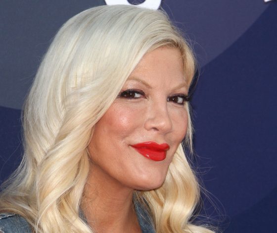 Звезда сериала «Беверли-Хиллз 90210» в пятый раз стала мамой