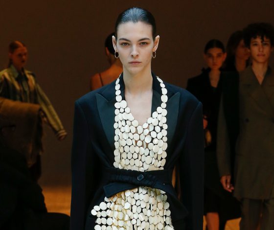 Показ Celine здесь!