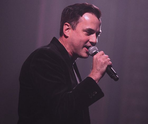 Исполнитель хита I'll Be Your Everything покончил с собой. Что случилось?