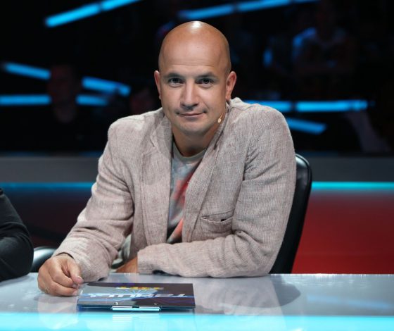 Официально: Егор Дружинин уходит из шоу «Танцы»