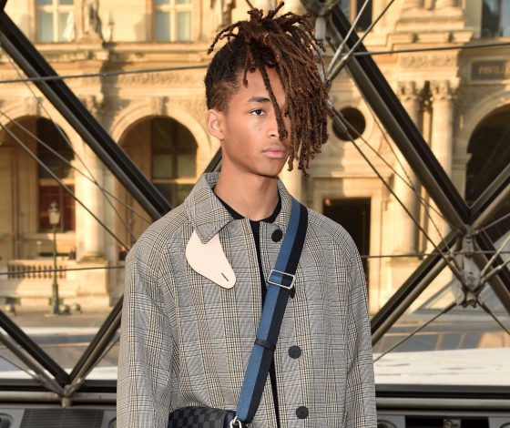 Джейден Смит, Катрин Денев, Изабель Юппер и Елена Перминова на показе Louis Vuitton в Париже