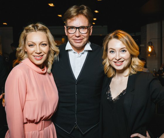 Аврора и Юлия Барановская на дне рождения Эдгара Шабанова