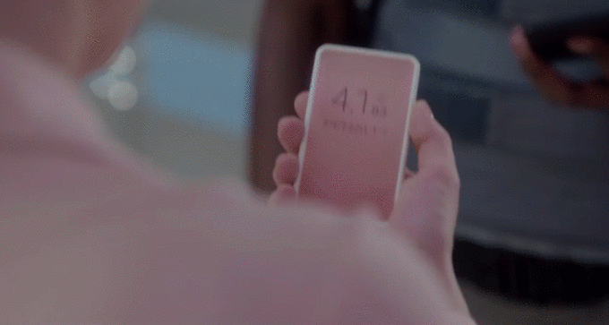 black-mirror-citizen-scores-system-gif-02