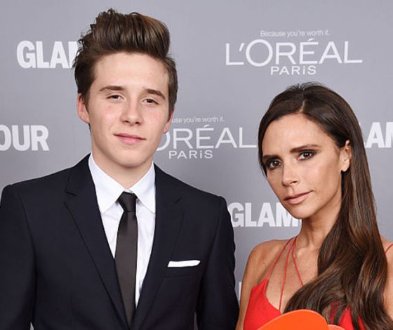 Новый выход Виктории и Бруклина Бекхэм в Париже