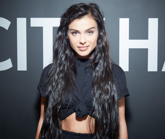 Елена Темникова, Ёлка, «Ленинград», Юлианна Караулова и другие звезды на Top Hit Music Awards