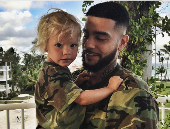 Милашка! Лучшие фотографии дочери Тимати