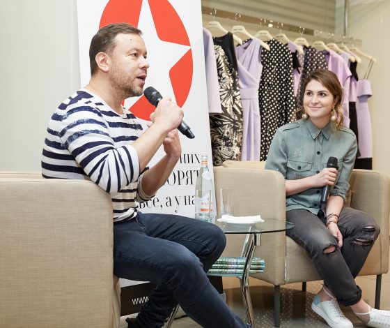 В Смоленском Пассаже прошел public talk с дизайнером Игорем Чапуриным