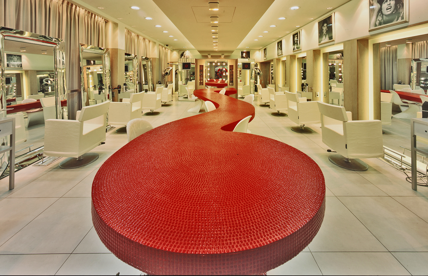 салоны красоты на рублевке. поселок рублево. кантри успенское салон красоты. резиденция рублево коттеджный посёлок резиденция рублёво. салон рублево.