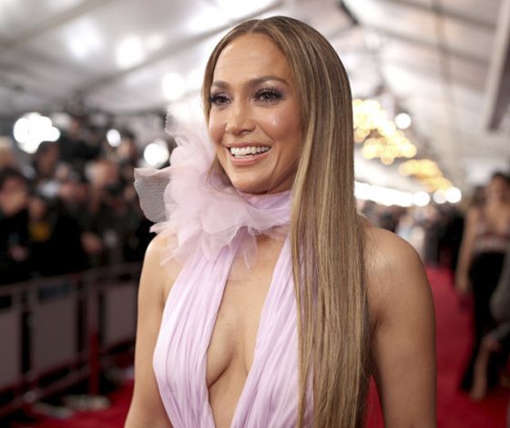 Каким будет свадебное платье Дженнифер Лопес? Предлагаем варианты!