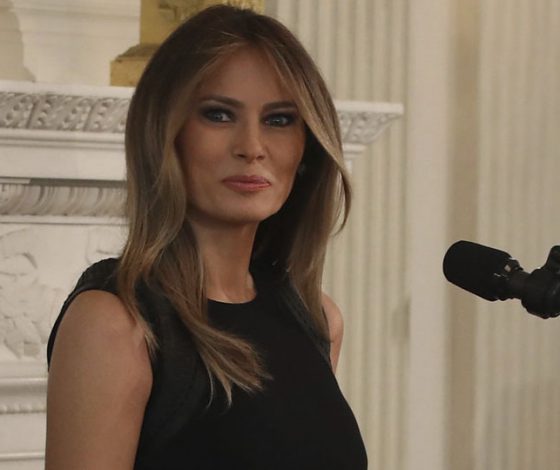 Маленькое черное платье – беспроигрышный вариант! Сколько стоит новый наряд Мелании Трамп?