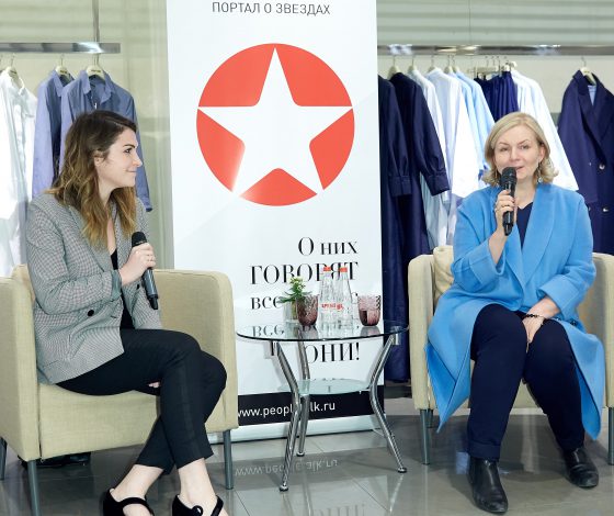 В Смоленском Пассаже прошел public talk с дизайнером Викторией Андреяновой