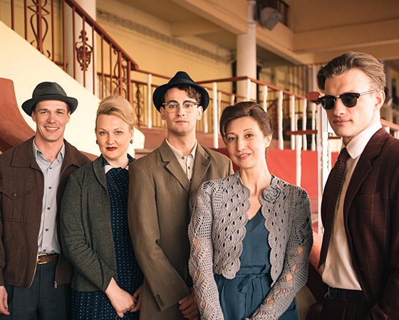 Почему нужно смотреть сериал «Оптимисты»?