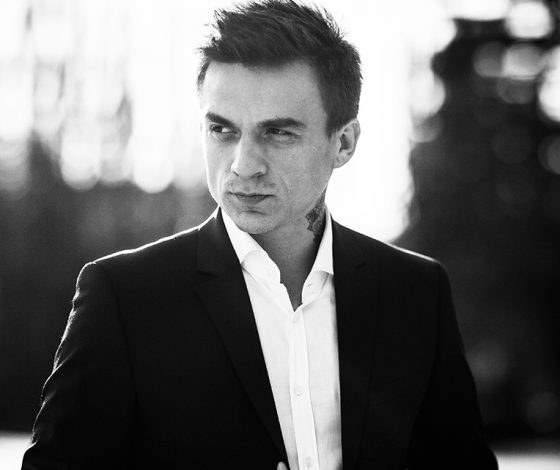 Влад Топалов признался, что боится рождения сына и рассказал о конфликтах с отцом