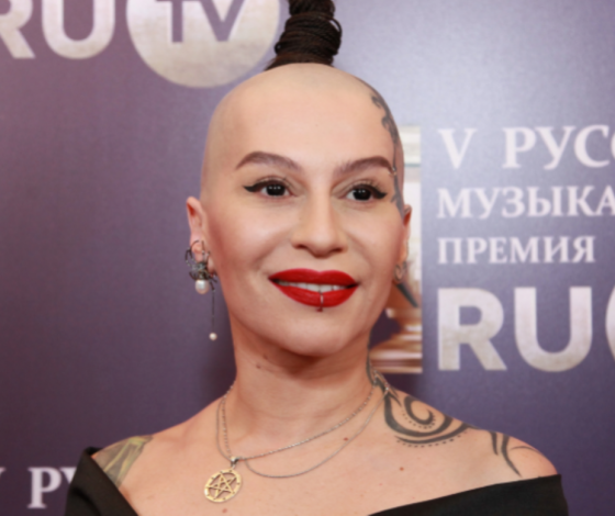 Новый скандал: что не поделили «Первый канал» и певица Наргиз?