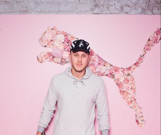 Популярный американский подросток станцевал под песню T-killah! И это очень смешно!