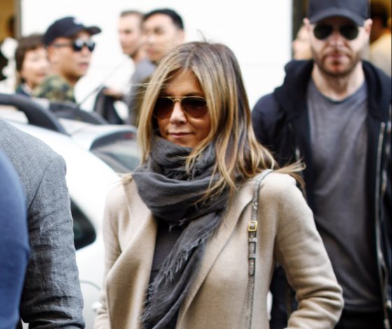 Еще один выход Дженнифер Энистон!