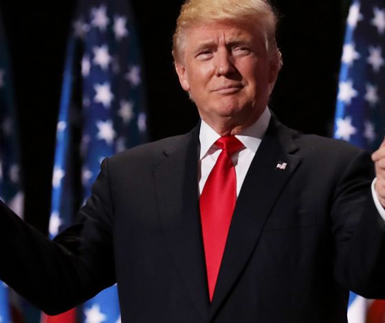 Новая фотобомба с Дональдом Трампом!