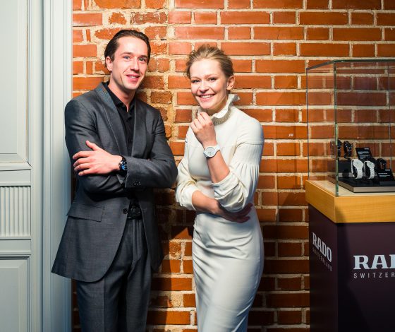 Юлия Пересильд, Егор Корешков, Юлия Прудько, Маша Федорова и Евгений Заболотный на завтраке Rado