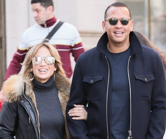 Не можем налюбоваться: все выходы Дженнифер Лопес и ее нового бойфренда