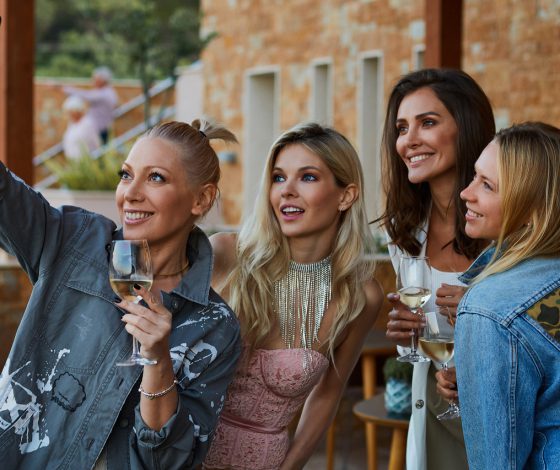 Смотри, как Анжелика Тиманина отметила свой день рождения в Греции