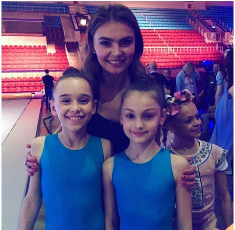 Редкое видео: Алина Кабаева готовится к фестивалю гимнастики! Как сейчас выглядит спортсменка?