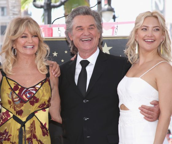 Курт Рассел и Голди Хоун получили звезды на Аллее славы! Кейт Хадсон рыдала!