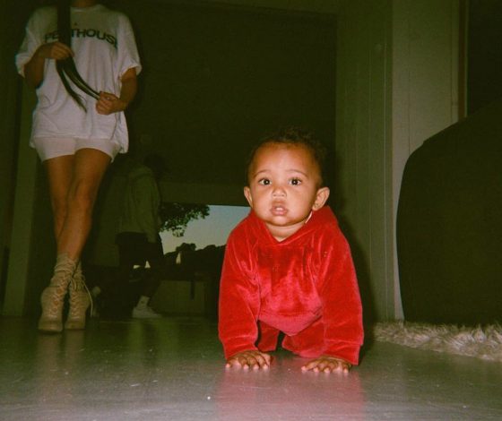 Ты не поверишь: все это время мы не знали, как на самом деле зовут сына Ким и Канье!