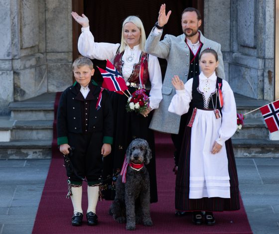 Протокол – это скучно! Норвежский принц нарушил его и стал героем Интернета