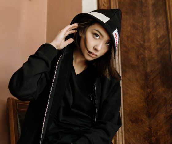 Лукбук нового бренда FAMEBOY: худи, свитшоты и футболки с крутыми надписями