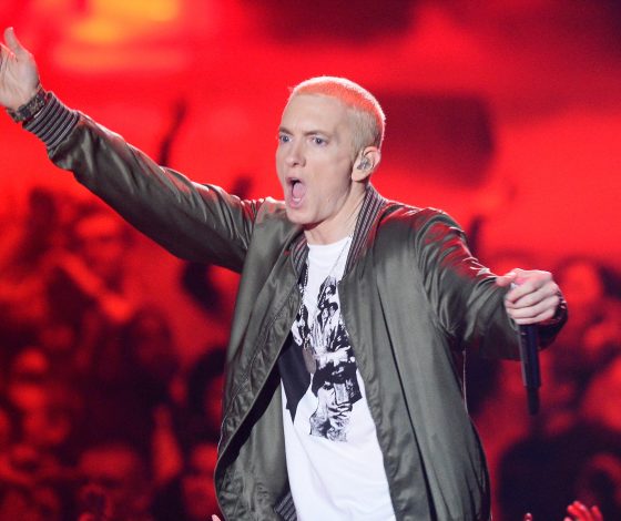 Таким мы его еще не видели! Как теперь выглядит Эминем?