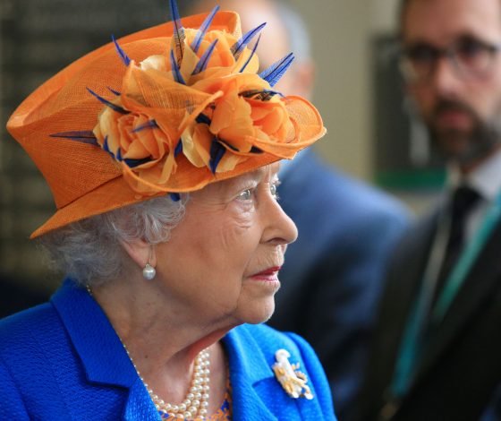 Королева Елизавета II не черствая, как думают британцы! Опубликовано ее письмо после гибели принцессы Дианы