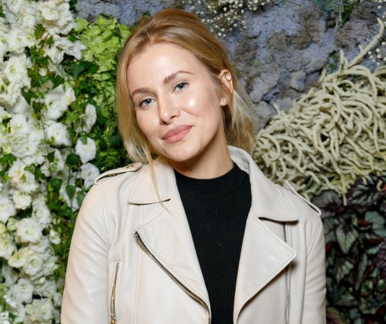 Тата Бондарчук-Мамиашвили, Ясмина Муратович и Ингрид Олеринская на презентации колллекции L’Artisan Parfumeur Natura Fabularis