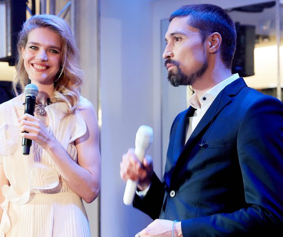 Дима Билан, Наталья Водянова, Яна Рудковская, Андрей Малахов, Полина Гагарина и Денис Симачев на открытии самого большого H&M в Москве