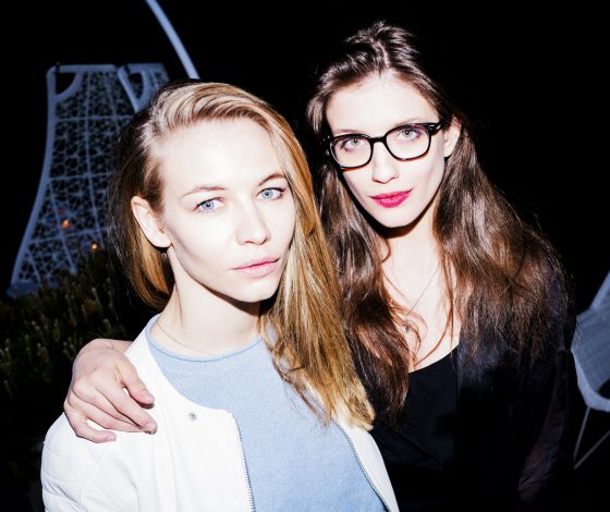 Светлана Устинова, Анна Чиповская и Светлана Бондарчук на открытии сезона в гольф-клубе «Сколково»