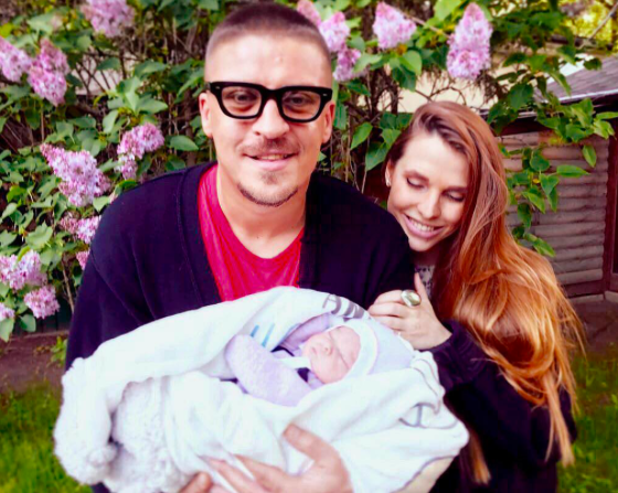 Сын Антона Беляева и другие малыши российских звезд в Instagram