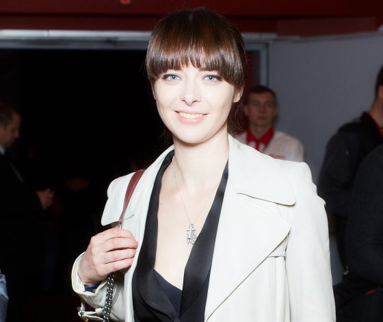 Марина Александрова, Юлия Пересильд и Риналь Мухаметов на премьере фильма «Холодное танго»