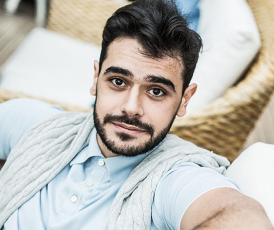 Звезды тоже знакомятся в Интернете: история Микаэла Арамяна. Часть 1