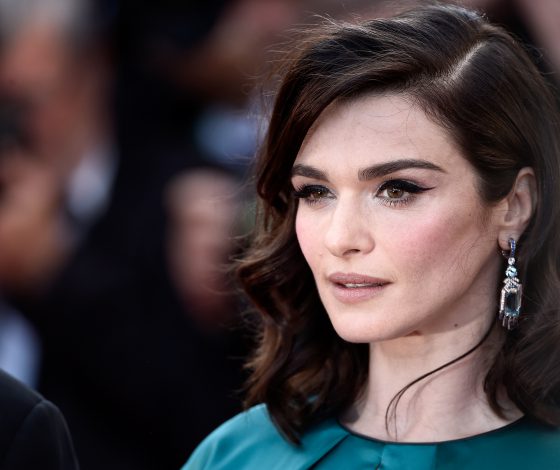 Больше не миссис Бонд: как выглядит Рэйчел Вайс после развода с Дэниелом Крейгом?