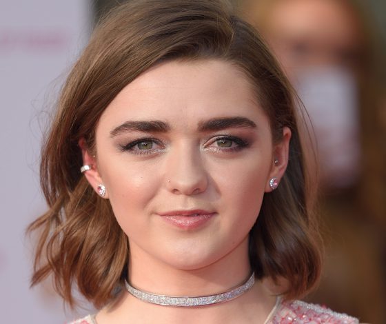 Оказывается, бойфренд Мэйси Уильямс умеет делать макияж!