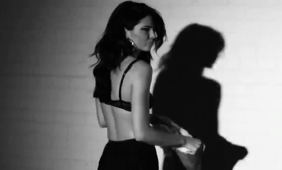 Снова откровенные фото! И снова спасибо Дженнер!