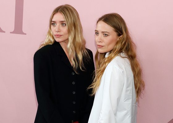 Вот это редкость! Сестры Олсен замечены в Нью-Йорке