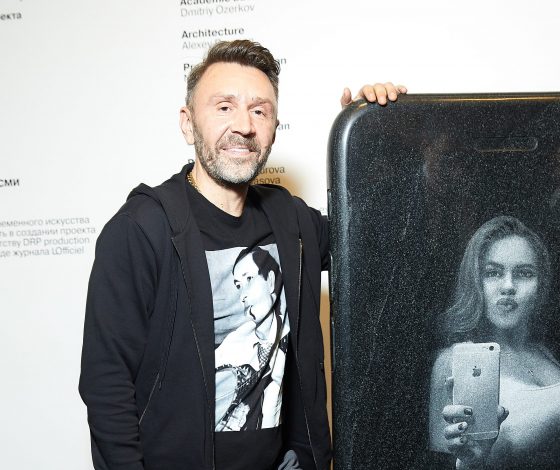 «Курит, пьет, матерится»: Шнуров показал свою дочь!