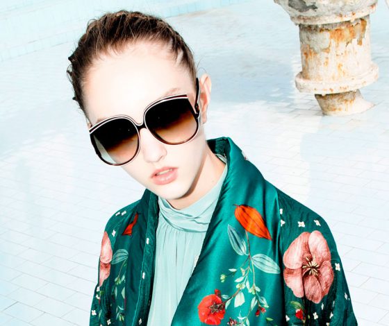 Сказка о Василисе Прекрасной: пальто, полупрозрачные платья и орнамент в лукбуке Alena Akhmadullina